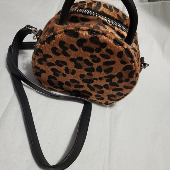 STRADIVARIUS LEOPARD PRINT CROSSBODY BAG - Picture 2 of 11